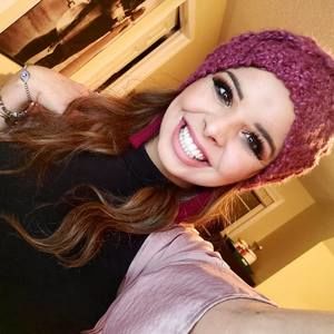 Meet your Posher, Daniela